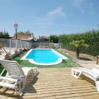 8 mins from the beach - 5* villa with private heated & Fenced pool, kids pool