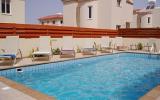 Villa Famagusta: Fantastic 2 Bedroom Villa 5 Minutes Walk From Nissi Beach With ...