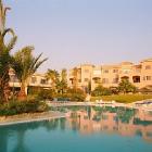 Apartment Paphos: Summary Of 2 Bedroom Apartment 2 Bedrooms, Sleeps 6 