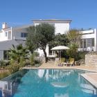 Villa Portugal Radio: Large Modern Villa With Infinity Pool On 4,000M2 