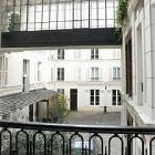 Moulin-Rouge Bohemia, quiet, central and great value Paris apartment