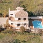 Villa Faro Safe: Casa Alimas, Attractive Villa With Large Pool In Praia Da Luz 