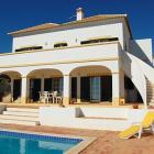 Villa Palheirinhos Faro: Modern Villa With Private Pool And Panoramic Sea ...
