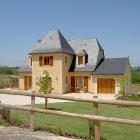 Villa Aquitaine Radio: Stunning Luxury Dordogne Villa Heated Pool, Jaccuzi, ...
