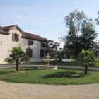 Villa Buzon Midi Pyrenees Radio: Romantic Family Villa, Large Pool, Garden ...