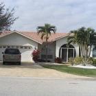 Villa Cape Coral: Villa With Pool At The Canal With Gulf Access In Yacht Club ...