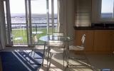 Apartment Llanelly Carmarthenshire Waschmaschine: Seafront Apartment ...