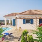 Villa Greece Radio: Villa Mae, Luxury Villa, Private Pool, Sea & Mountain ...