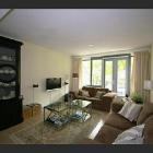 Apartment Netherlands: Superb Apartment With Free Parking Or Free 1 Way ...
