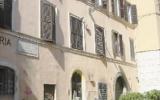 Apartment Italy: Charming Apartment In The Heart Of Rome Trastevere 