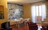 Apartment Bovisa Fernseher: The Traiano Residence ­ Short Stays ­holidays 