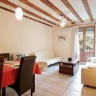 Apartment Spain Radio: 2 Charming 1 Bedroom Apartments Located In Barcelona ...