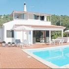 Villa Portugal: Villa Janal Offers Comfortable Accommodation And A Spacious ...