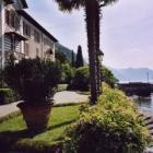 Apartment Italy: Beautiful Lakefront Villa, Park & Heated Pool, Lakeview ...