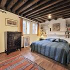 Apartment Italy: Quiet, Comfortable Little Jewel Flat In The Heart Of Venice 