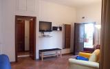 Apartment Italy Safe: Summary Of Trastevere A 3 Bedrooms, Sleeps 11 