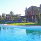 Apartment Toscana: Apartment With Swimming Pool In The Heart Of The Chianti ...