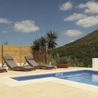 Villa Barril De Baixo: Modern Luxury Villa With Heated Pool !! 