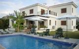 Villa Paphos: Private And Secluded 4 Bedroom Villa Close To Resort Facilities 