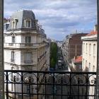 Apartment Ile De France: Flat With Balcony And A View In Montmartre Area 